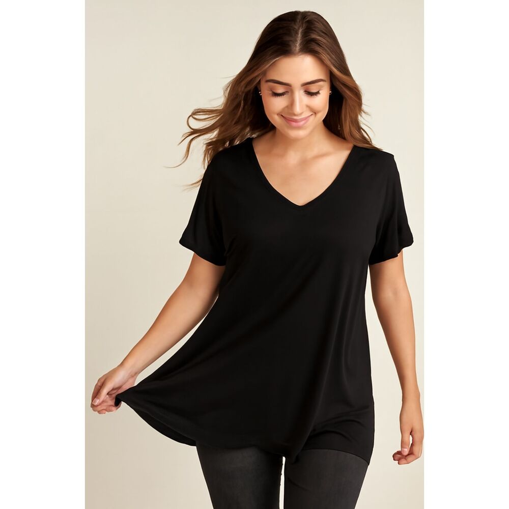 Old Navy Women's Black V-Neck Women's Tshirt 3XL NWT